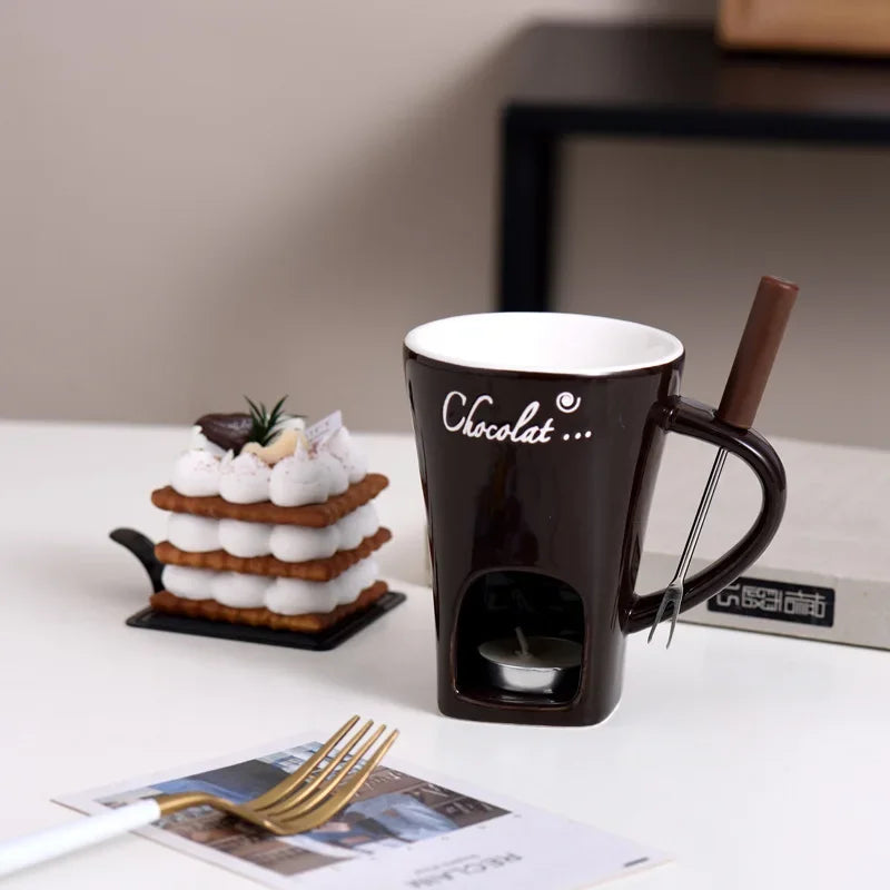 Caneca de Porcelana que Derrete Chocolate Casazinha