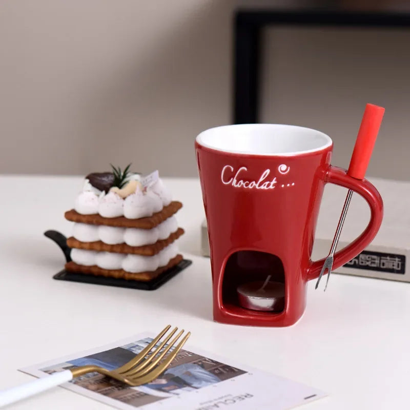 Caneca de Porcelana que Derrete Chocolate Casazinha