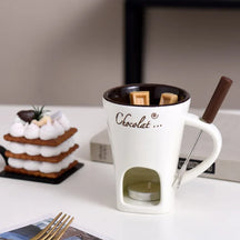 Caneca de Porcelana  que Derrete Chocolate Casazinha