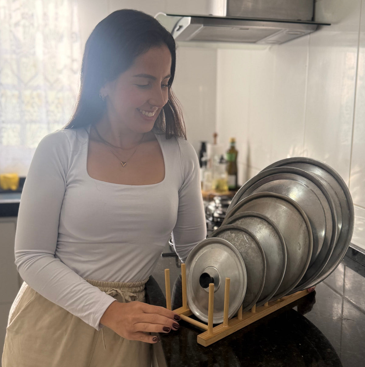 Organizador de Pratos em Bambu